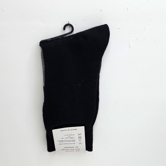 MENS ARGYLE BLACK AND GREY SOCKS, SIZE 9-11 - Picture 2 of 6